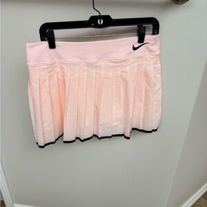 Nike tennis skirt - like new large